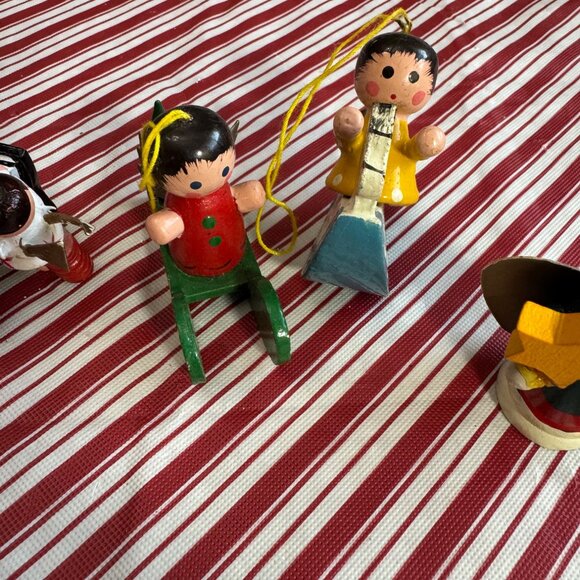 Vintage Handcrafted Wooden Christmas Ornaments Set Of 4 Figurines - Picture 3 of 5